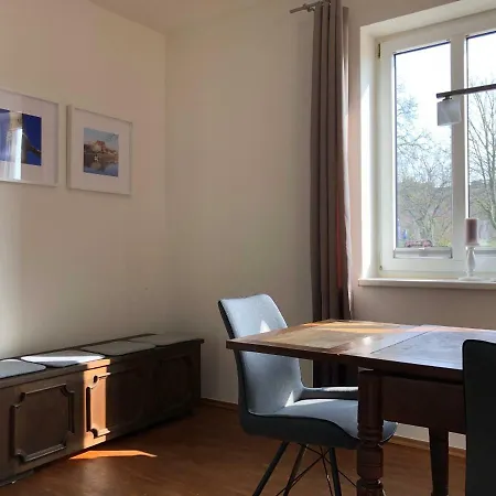 Schleusenhaus * האמלן